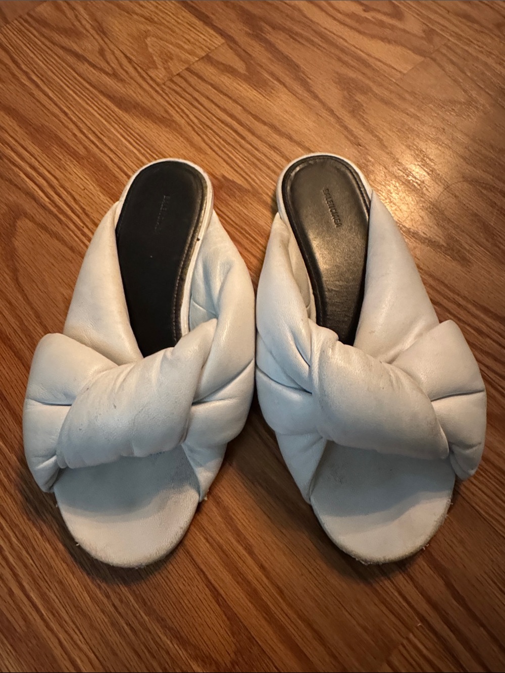 Balenciaga pillow slippers Slide Sandals 7